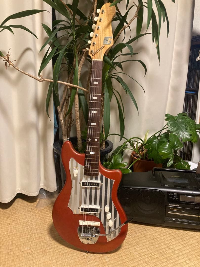 Guyatone LG80t 動作品 調整・分解清掃済み ビザールギター