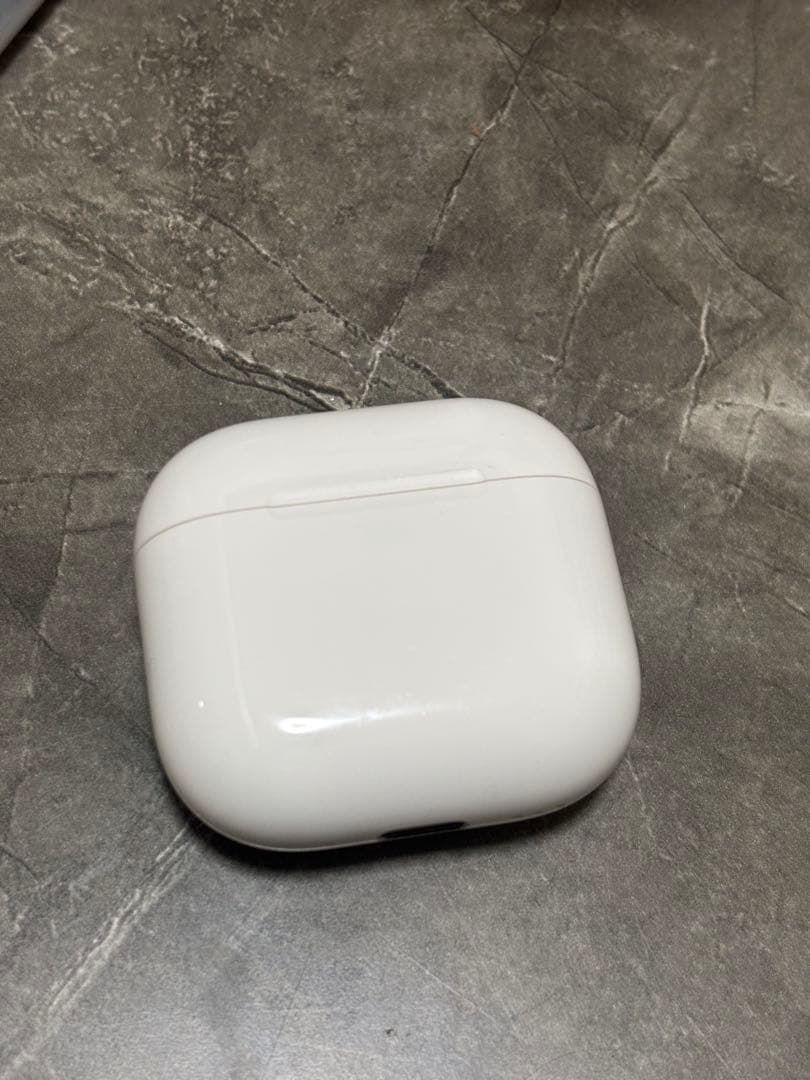 AirPods4アクティブノイズキャンセリング 充電ケース (イヤホン本体