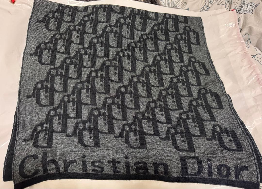 Dior ロゴマフラー グレー 中古・古着通販】Dior (ディオール) ロゴマフラー グレー×ブラック