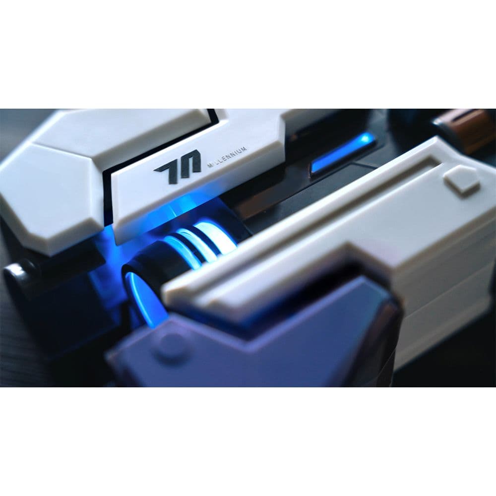 ブルーアーカイブ　モバイルバッテリー（光の剣：スーパーノヴァ）　天童アリス