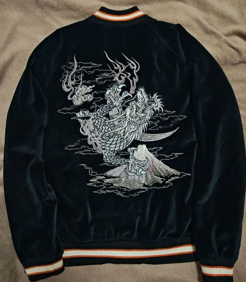 美品 別珍 龍 OBORO 日本限定 スカジャン ベロア vintage 美品 別珍 龍 OBORO 日本限定 スカジャン ベロア vintage - メルカリ