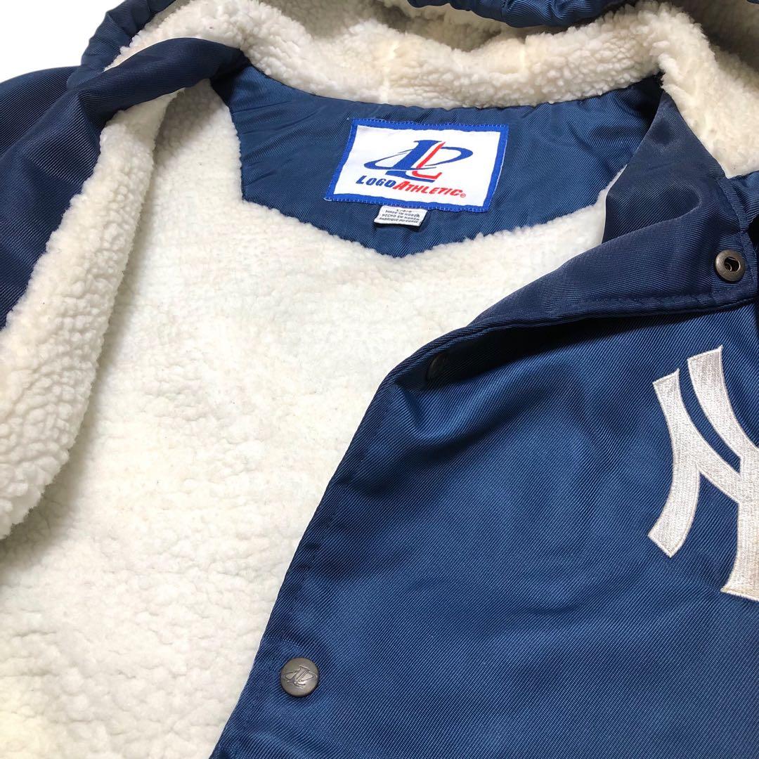 MLB NY ヤンキース ベンチコート 裏ボア 刺繍 デカロゴ Lサイズ - メルカリ