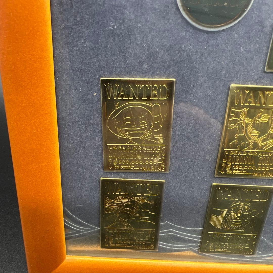 ONE PIECE ワンピース10周年記念ピンズセット 手配書 シリアル入