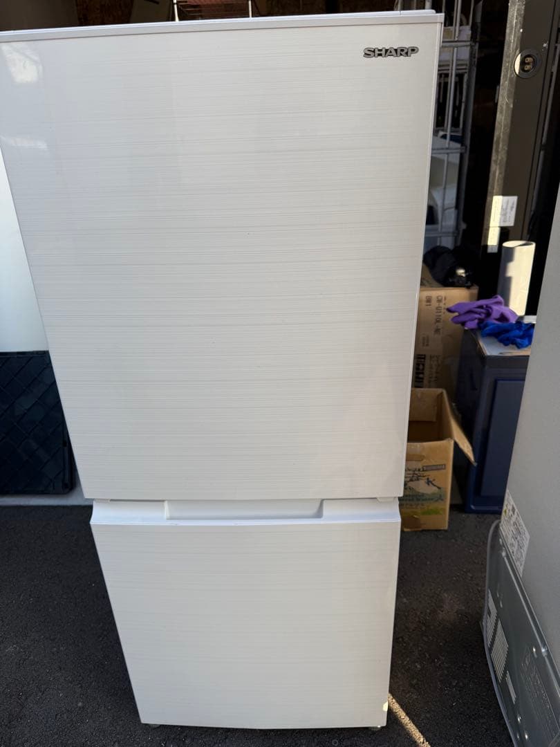 Lin thin　SHARP 冷蔵庫 SJ-D15G-W 152L Amazon.co.jp: シャープ SHARP 冷蔵庫(幅49.5cm) 152L つけかえどっち