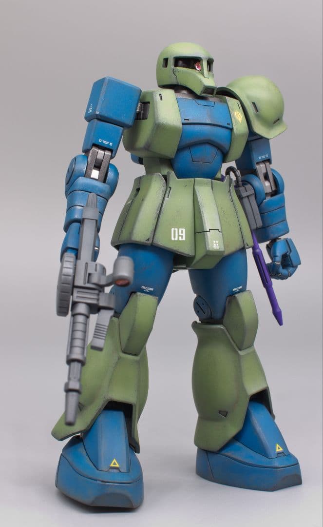 ガンプラ全塗装完成品】HG 旧ザク（ウェザリング仕上げ） - メルカリ