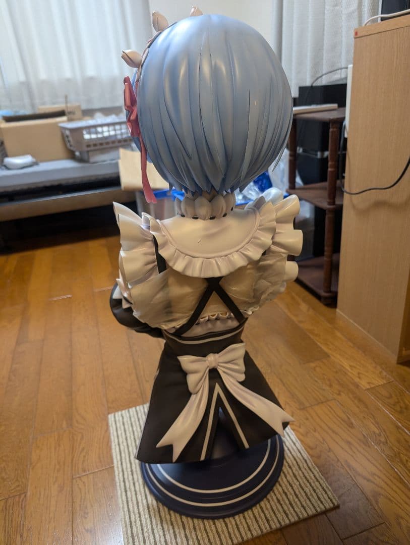 等身大 レム 胸像 Re：ゼロから始める異世界生活 フィギュア ケース