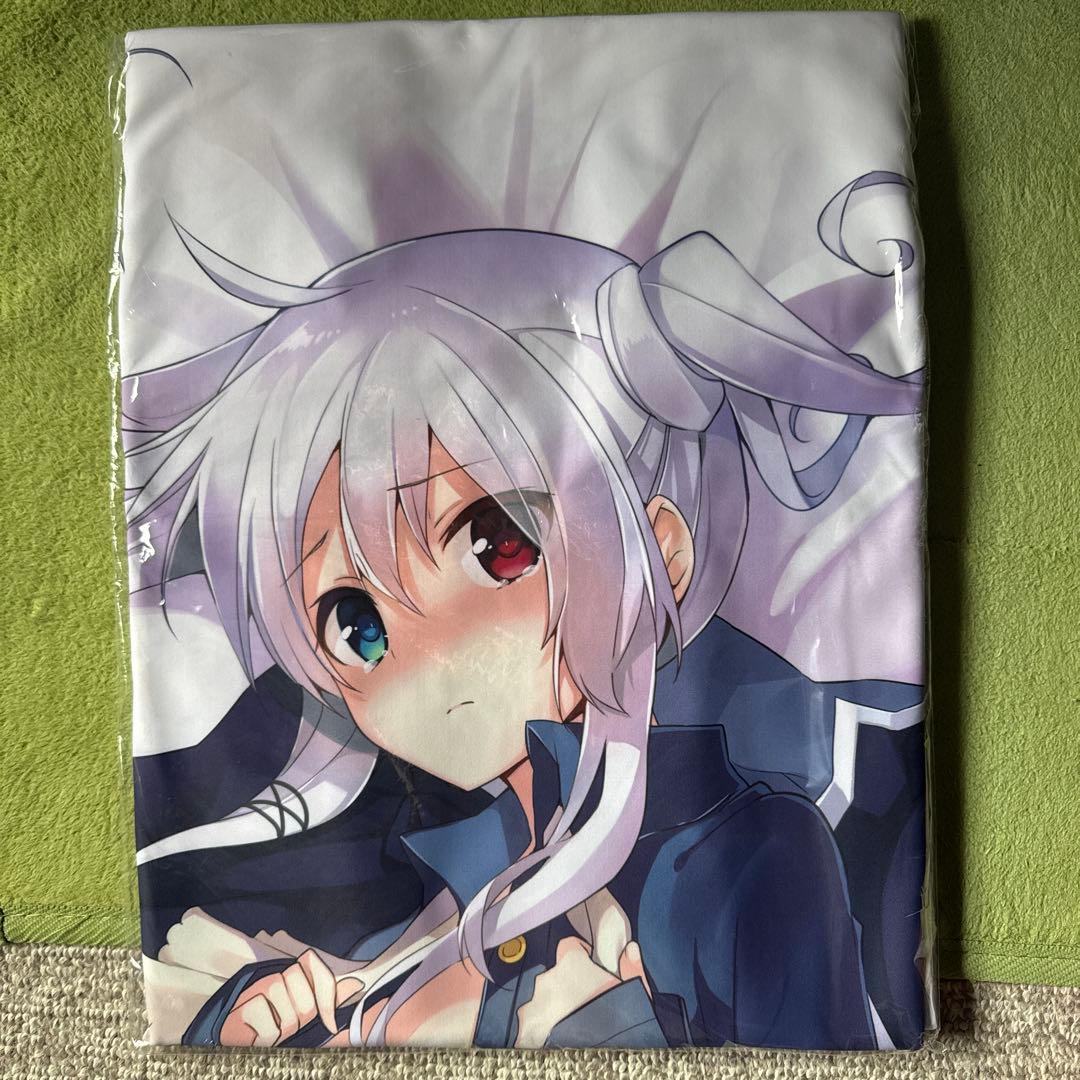 抱き枕カバー 三嶋くろね