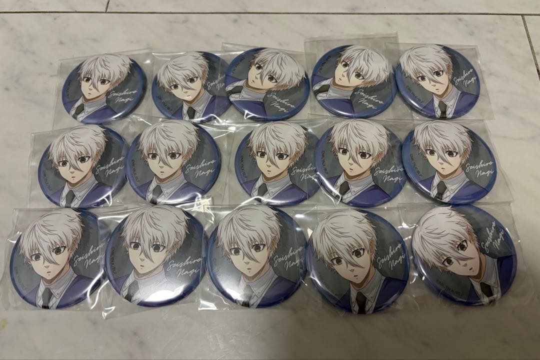 凪誠士郎 カラースーツ 缶バッジ 16個セット - メルカリ