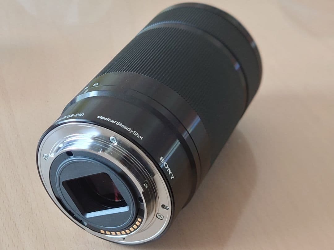 未使用　SONY E 55-210mm F4.5-6.3 OSS ズームレンズ