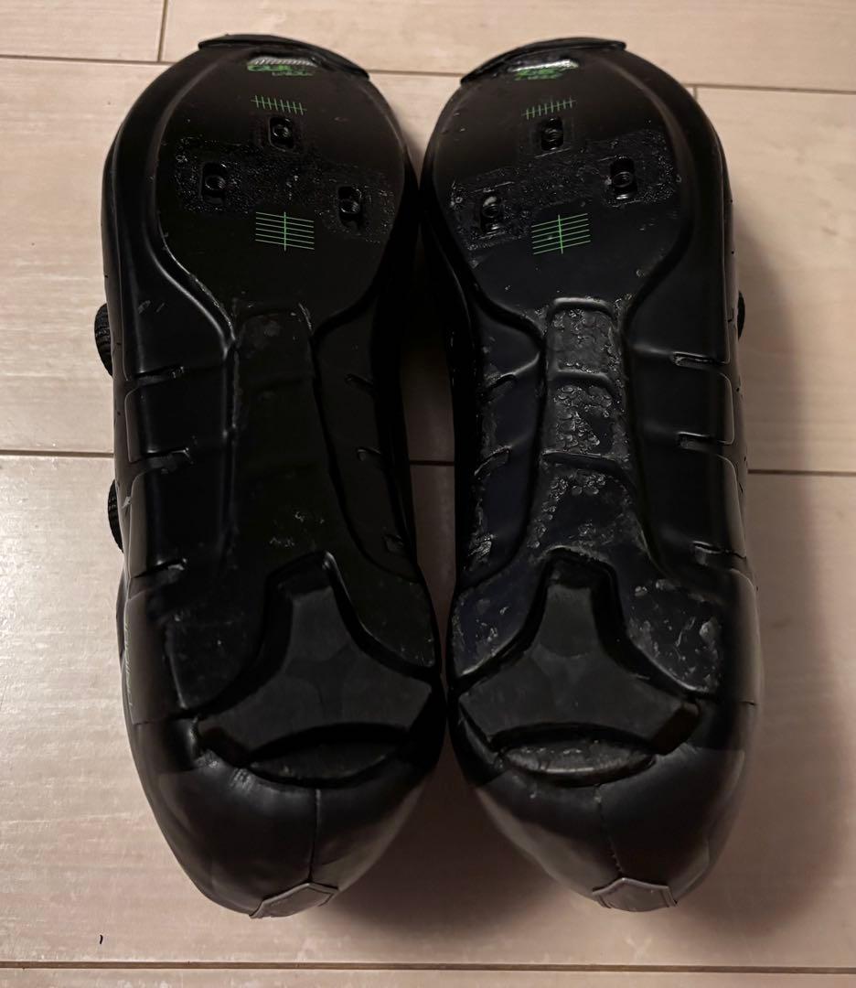 Q36.5 ユニークロード　ブラック　EU42サイズ 26.5〜27.0cm