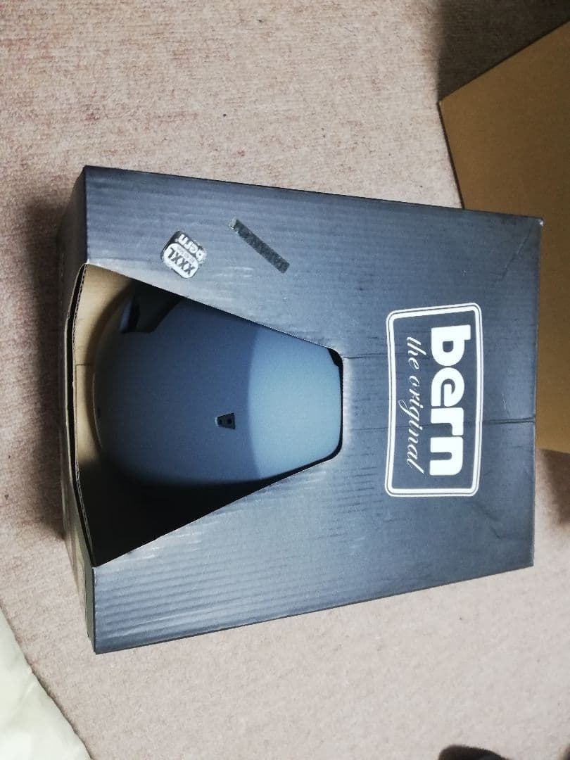 BernヘルメットXXXLサイズ　未使用　開封済み 楽天市場】bern ヘルメット xxxlの通販