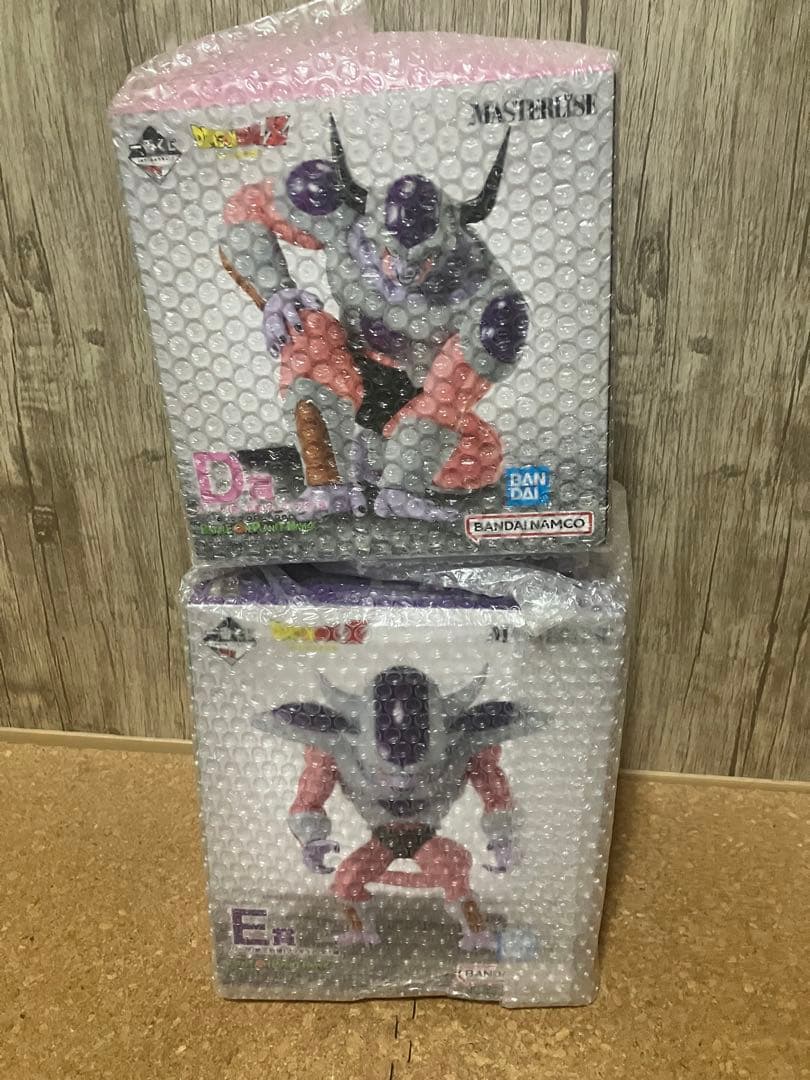 ドラゴンボール　一番くじ　フリーザ　第二形態　第三形態　セット