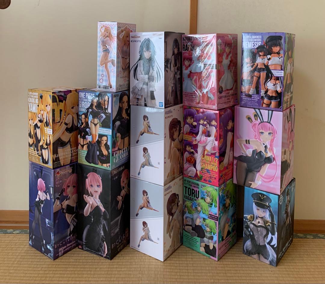 【未開封】美少女フィギュア　14種類