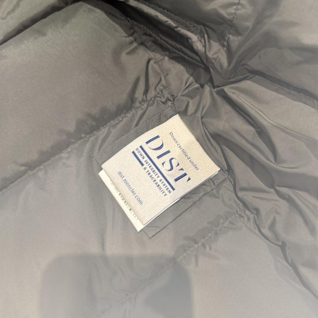 美品 モンクレール VIBURNUMモスグリーン ダウンコート - メルカリ