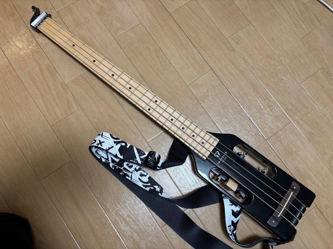 【12/6まで】Traveler Guitar Ultra Light Bass