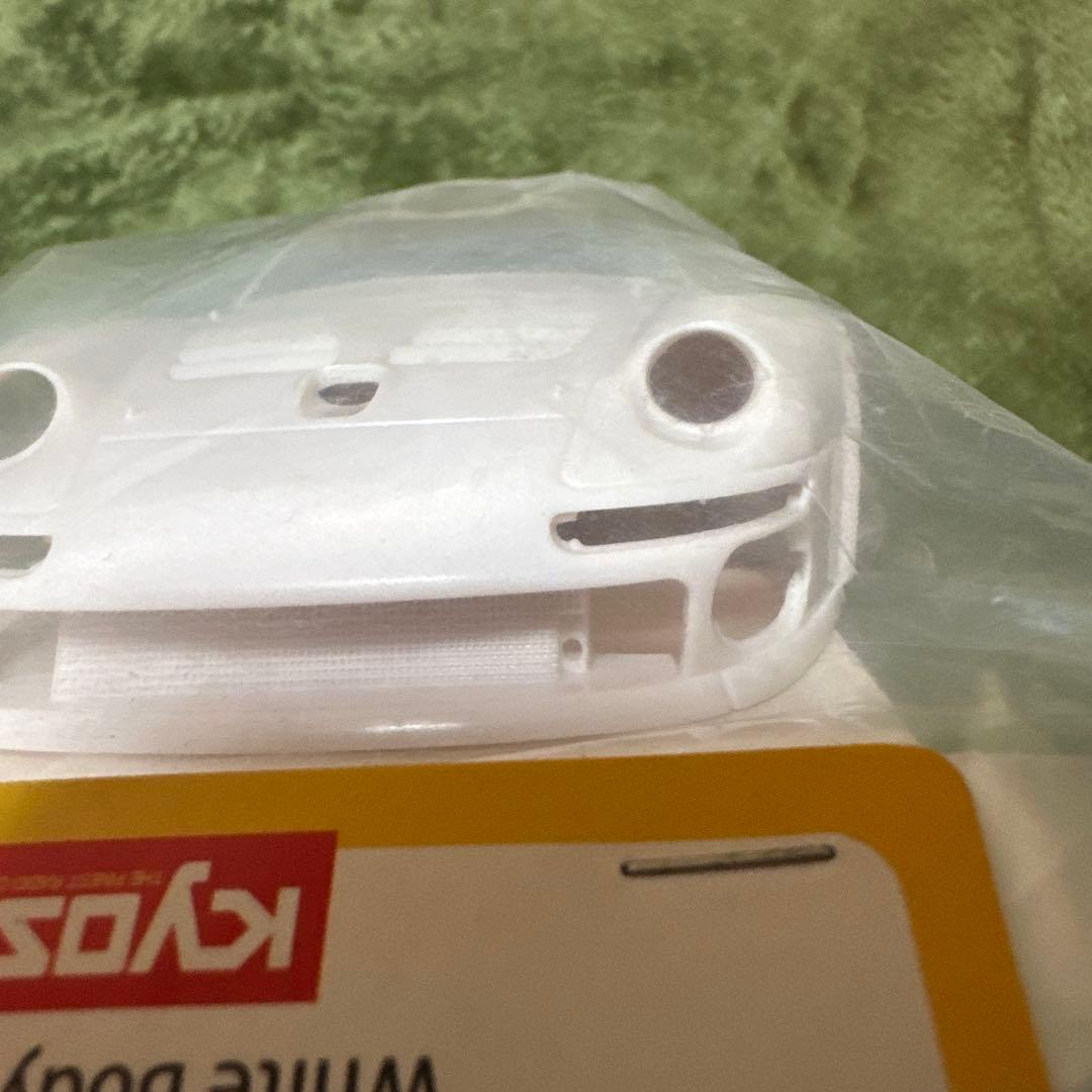 KYOSHO ポルシェ911 GT1 1996ホワイトボディセット