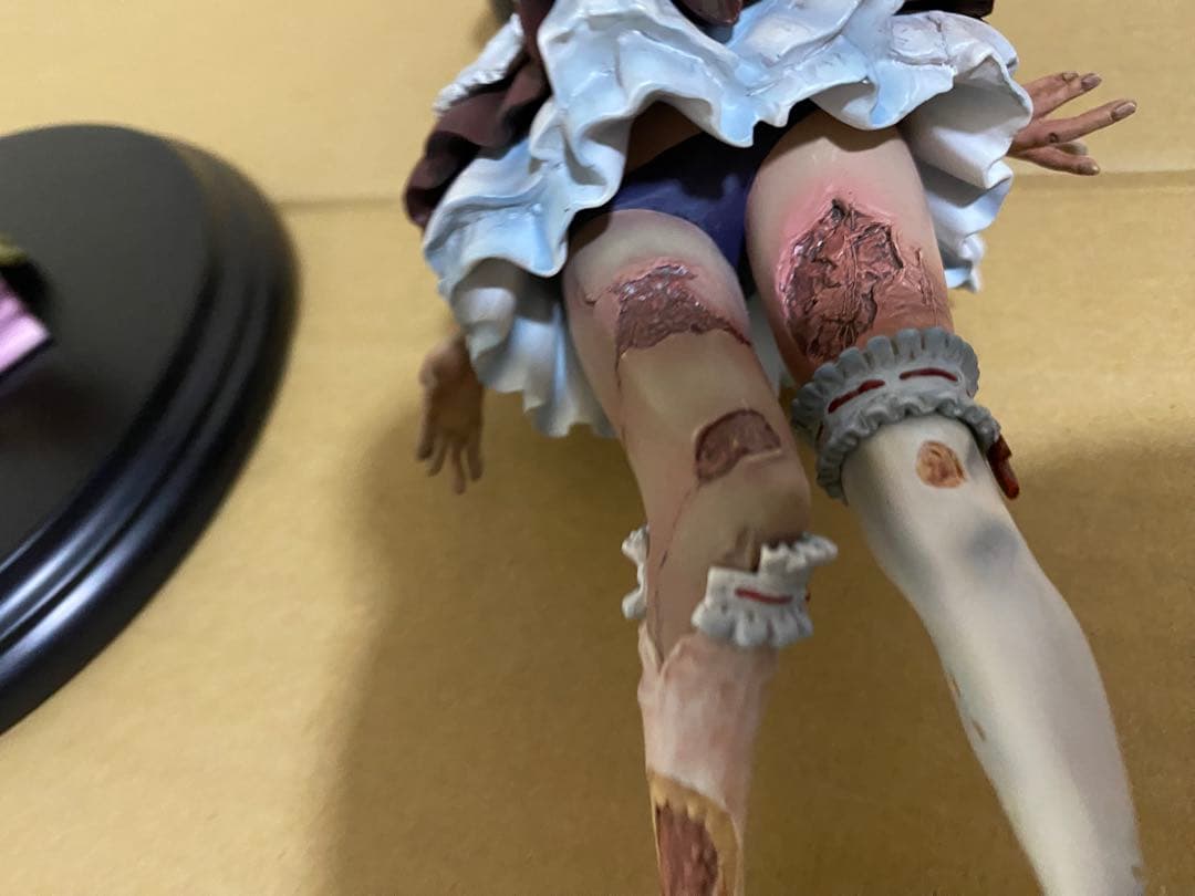 ゾンビガール 　 1/8 フィギュア　箱無し