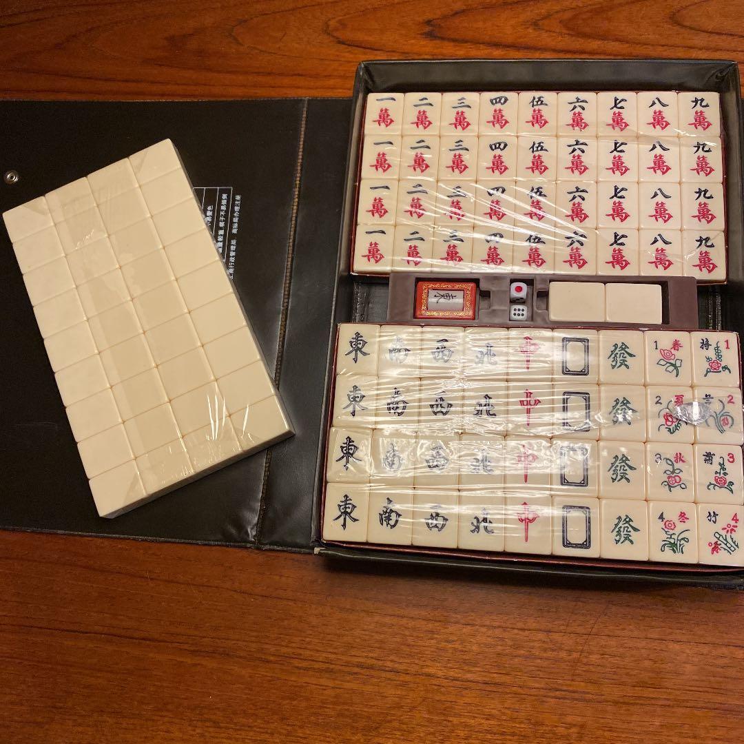 麻雀牌　中国製　ジャンボ麻雀牌