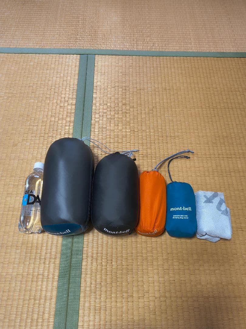 モンベル シュラフセット（ダウンハガー、サーマルシーツ、バッグカバー、シーツ） mont-bell (モンベル) ／ シームレス ダウンハガー800 サーマルシーツ