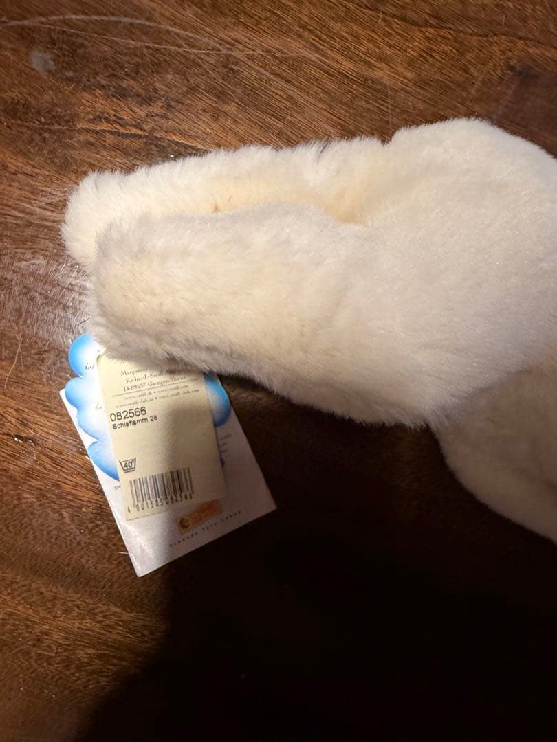 シュタイフ社　スリーピング ラム　EAN082566