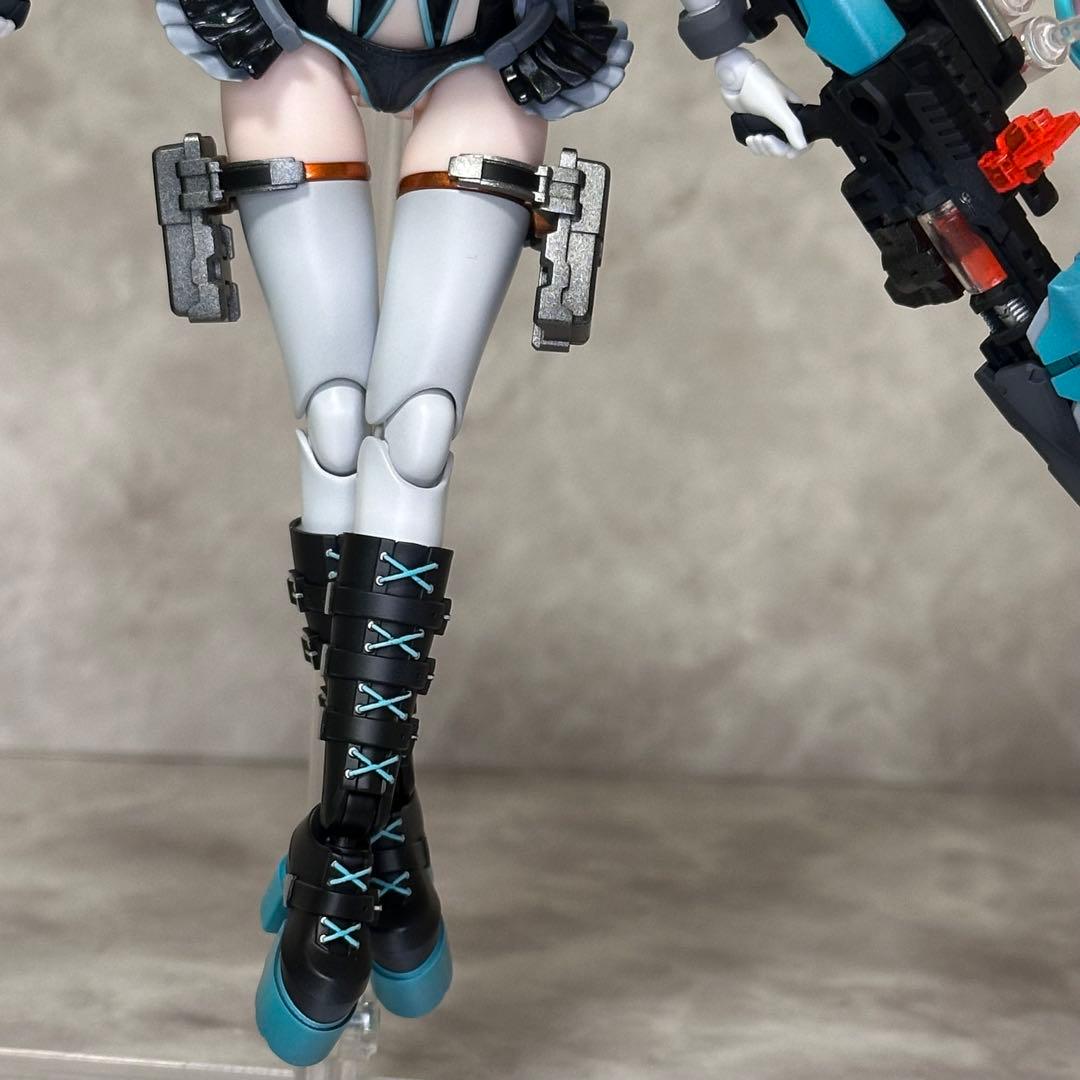 メガミデバイス デザイアメイデン メディック オリジナルカラー 塗装