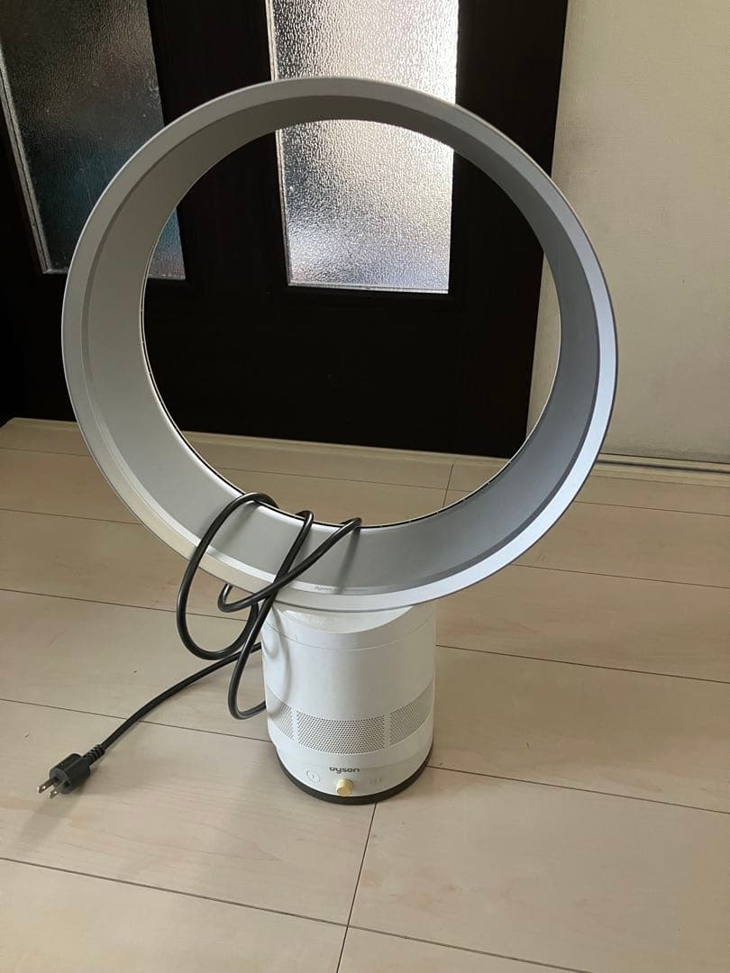 dyson ダイソン AM06 テーブルファン - メルカリ