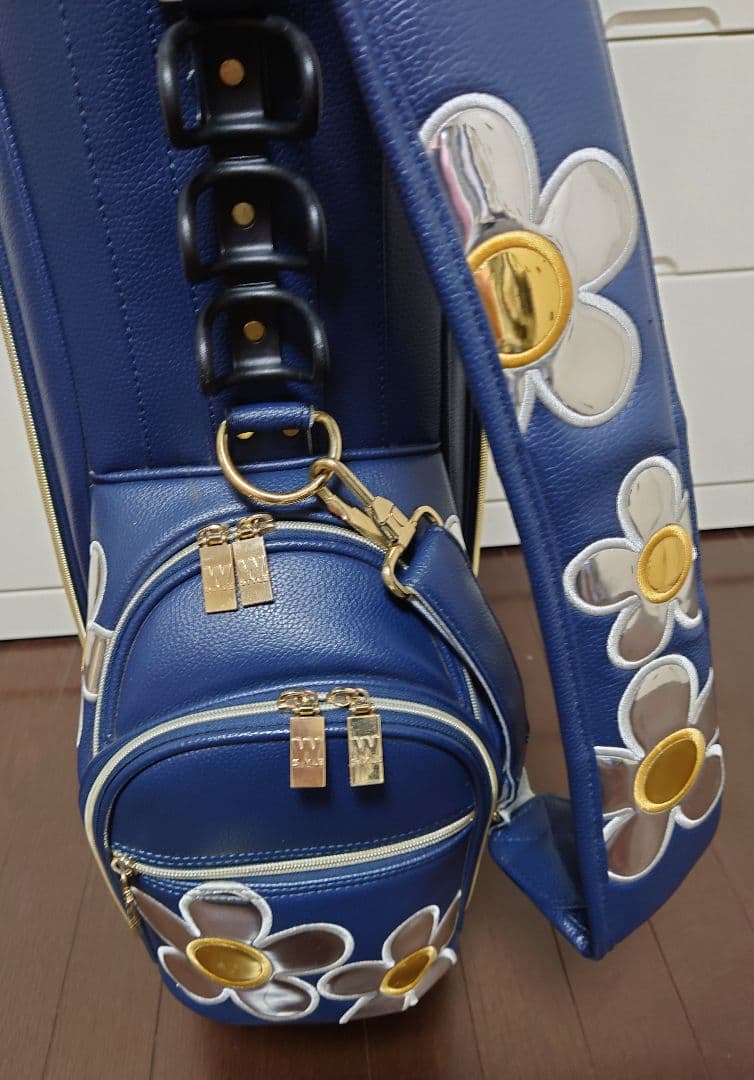 ☆ねねかか様専用☆【中古品】ウィンウィン ネイビー ✕花柄 キャディ