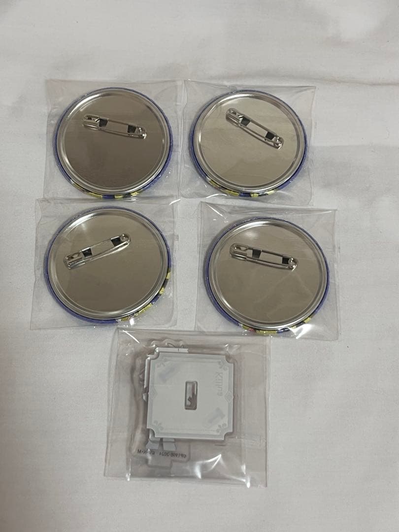 theキャラ ハンターハンター キルア アクスタ 缶バッジ