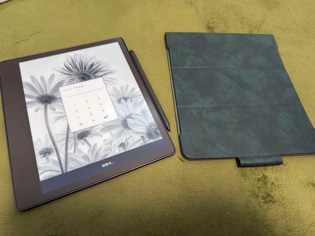Kindle Scribe 64GB本体と本革専用ケース Amazon.co.jp: 【Kindle Scribe (2024年発売・2022年発売) 用】Amazon