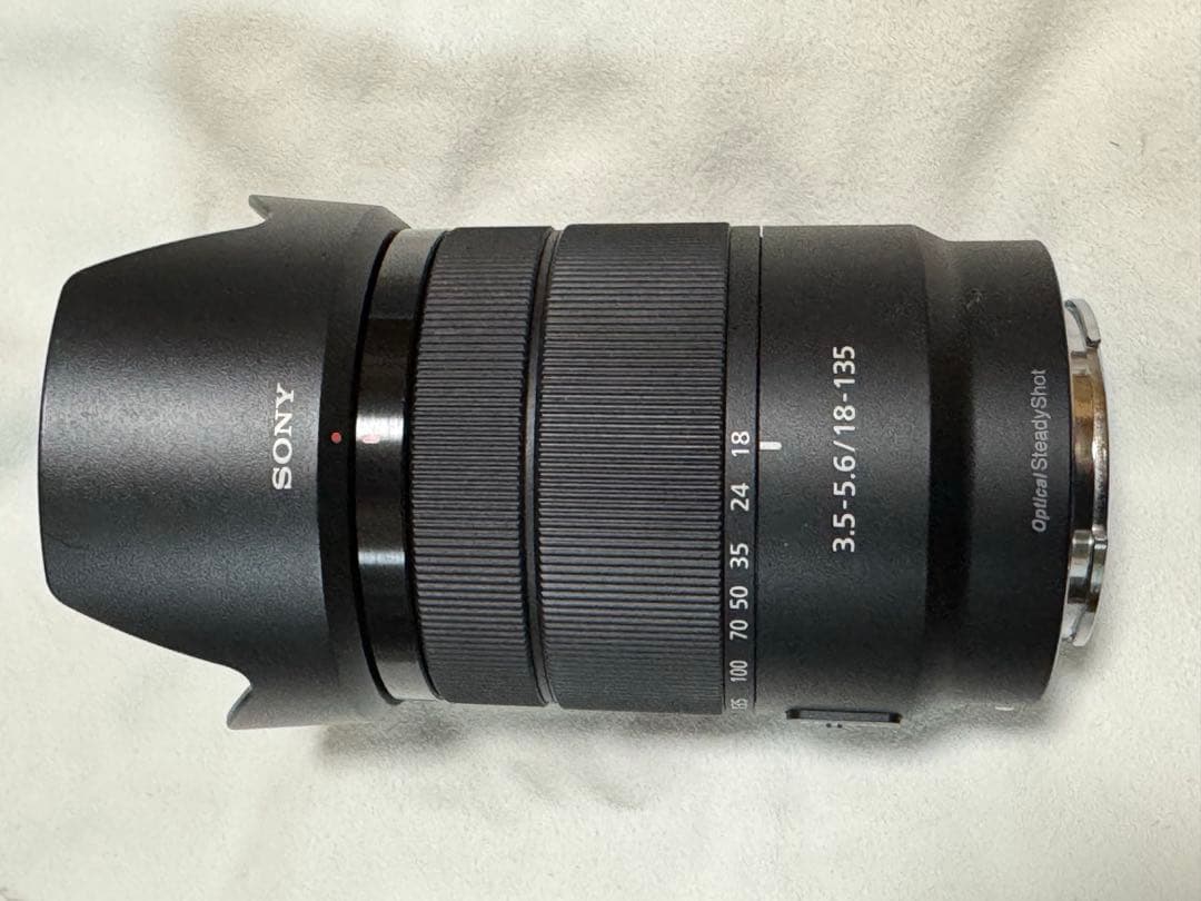 値下げ【美品】E 18-135mm F3.5-5.6 OSS