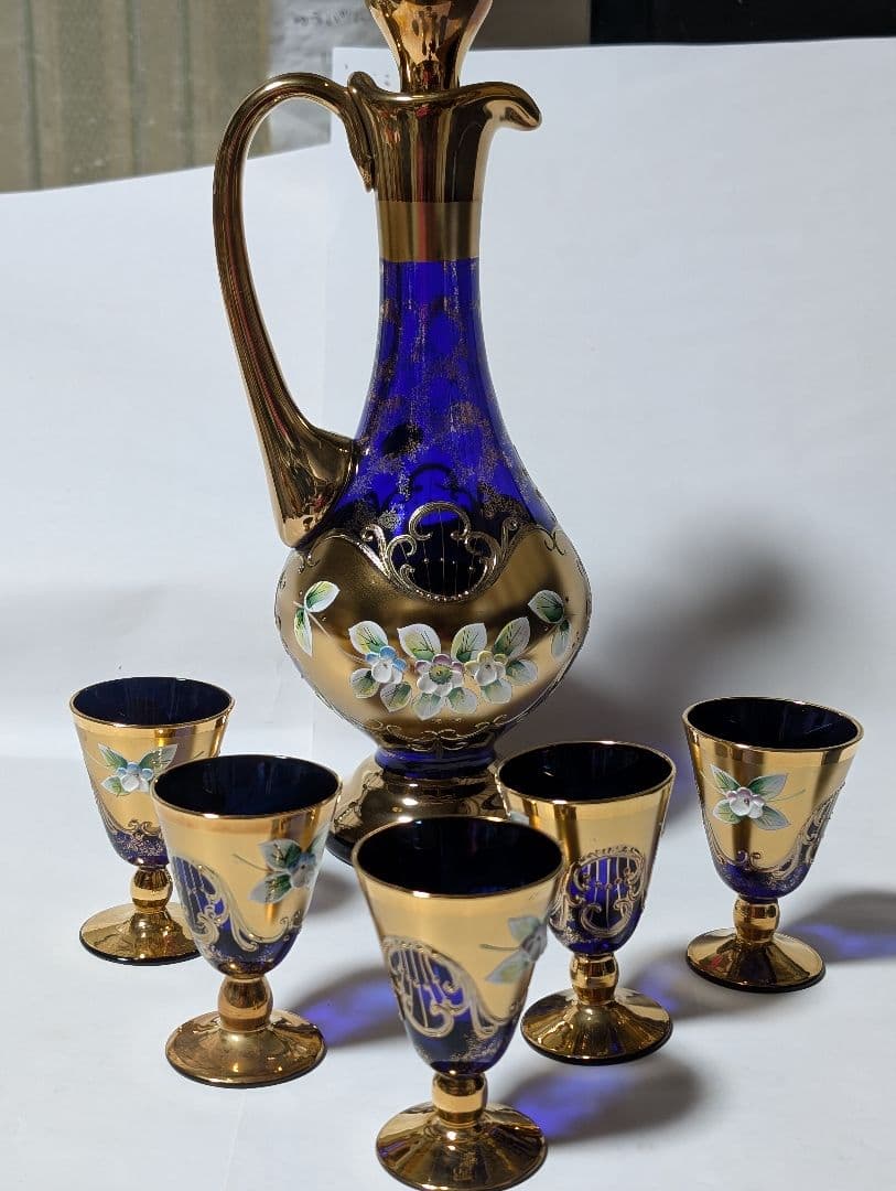 （押し上）BOHEMIA GLASS LASKA デキャンタとショットグラス 押し上）BOHEMIA GLASS LASKA デキャンタとショットグラス - メルカリ