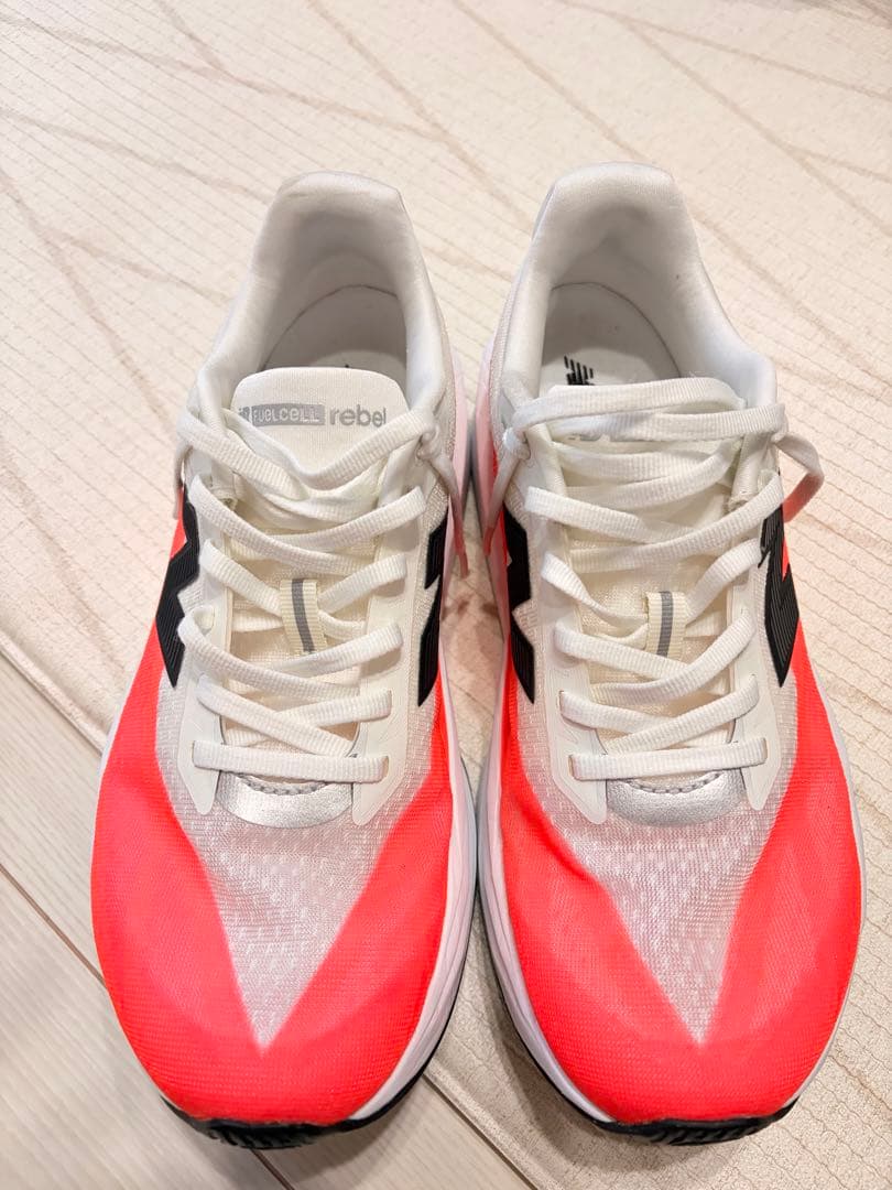 スパイク・シューズ New Balance FUELCELL REBEL V5 26.5cm
