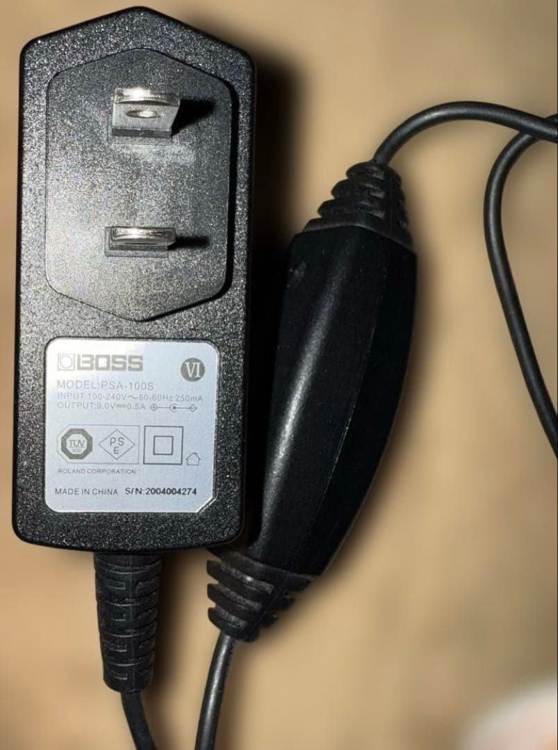 BOSS GT-1 マルチエフェクター　 ACアダプター　教科書