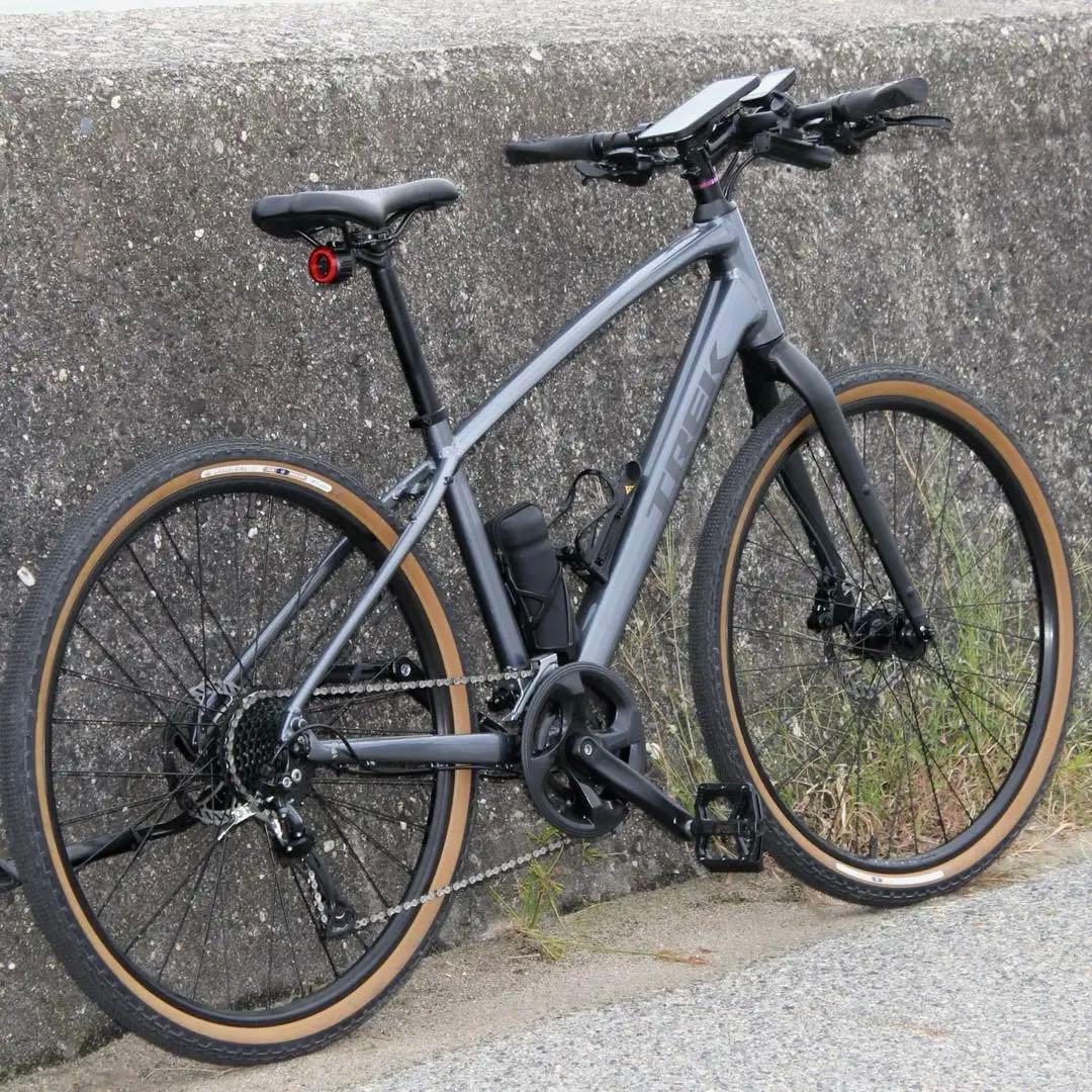 TREK Dual Sport 2 Gen 5 2024年　美品　兵庫県 用途に合わせ幅広く対応できる万能クロスバイク新型「Dual Sport」をご