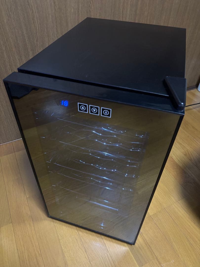 ワインセラー　コンポジット製 ファンヴィーノ ワインセラー 収納本数：最大28本 グローバル BU-88