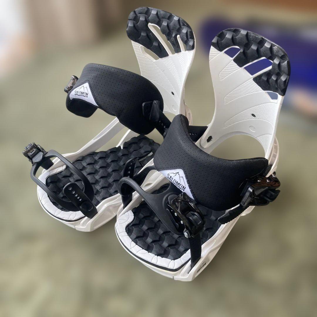 ほぼ新品SALOMONサロモンRHYTHM スノーボードビンディングMサイズ 楽天市場】24-25 SALOMON サロモン RHYTHM ビンディング BINDING