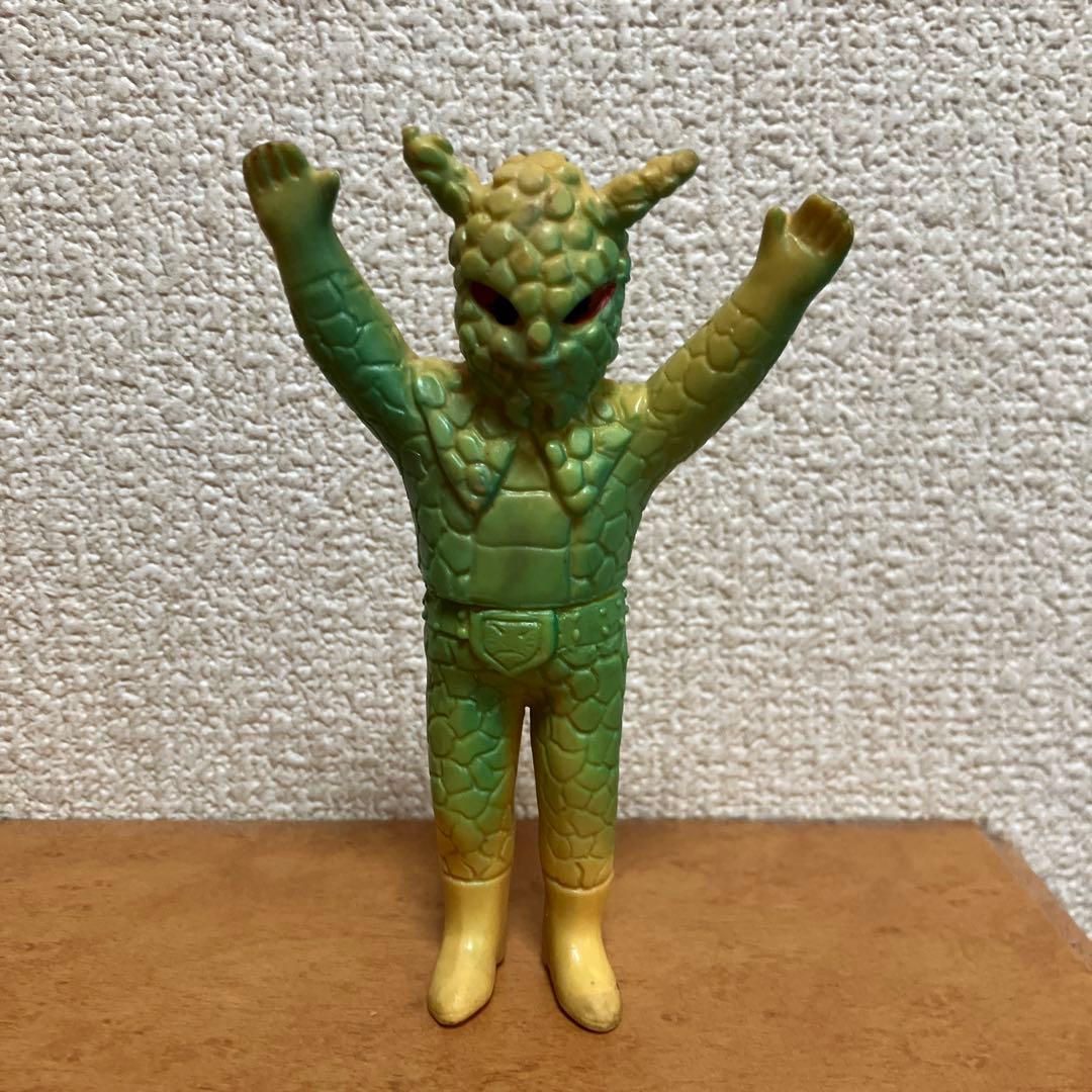 【希少 当時物】ポピー 仮面ライダー ソフビ アルマジロング 石森プロ Yahoo!オークション - ポピー 仮面ライダー ソフビ 石森プロ アマゾン