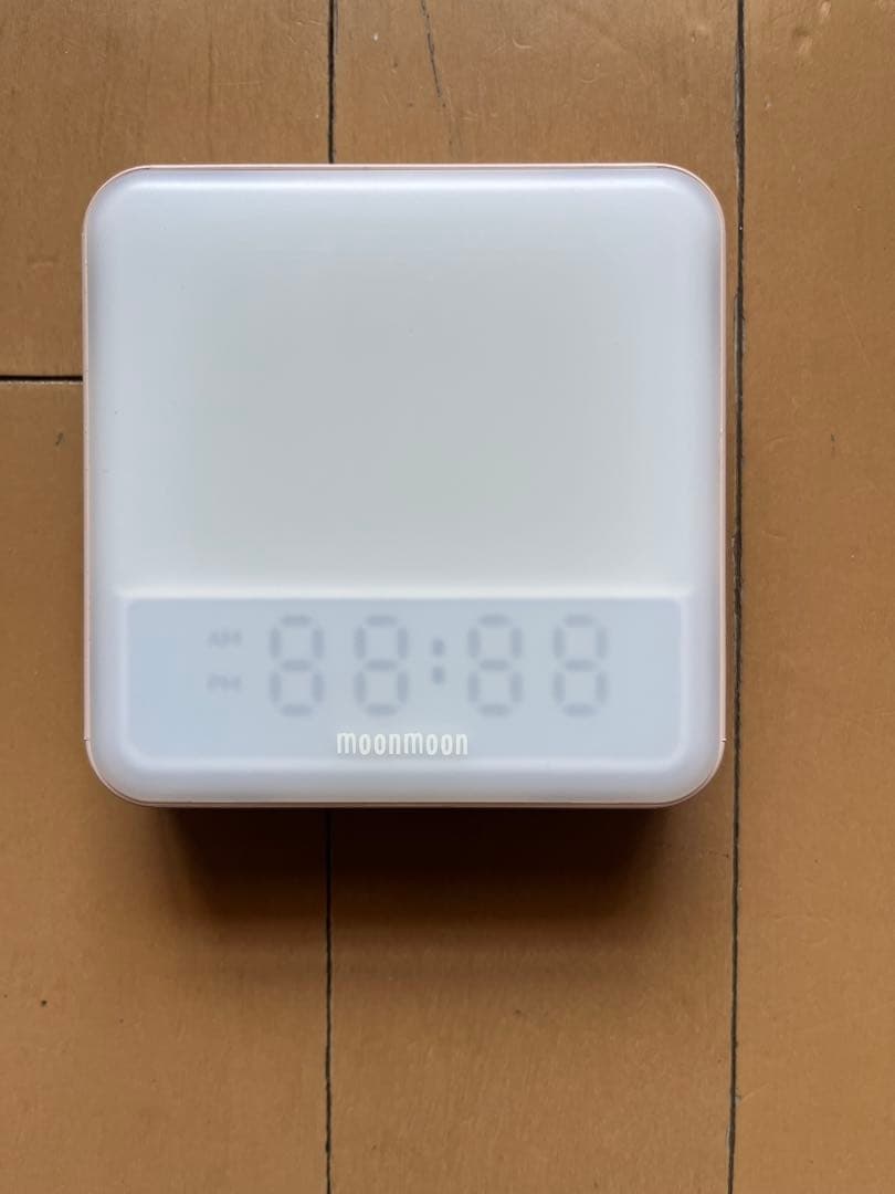 moonmoon トトノエライト Amazon.co.jp: moonmoon トトノエライト 光 目覚まし時計 (ネイビー