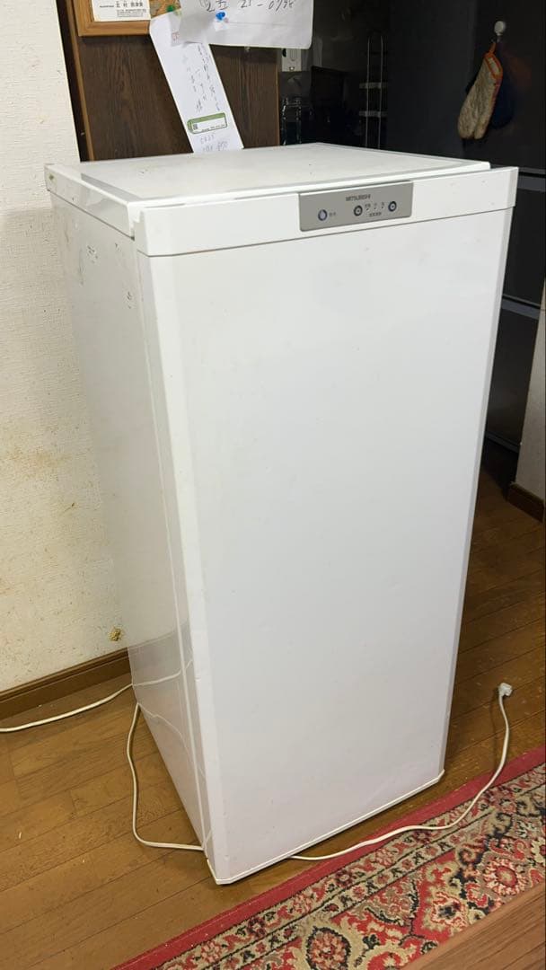 着払い 三菱 MF-U12N-W 冷凍庫 121L ホワイト 2009年製 着払い 三菱 MF-U12N-W 冷凍庫 121L ホワイト 2009年製