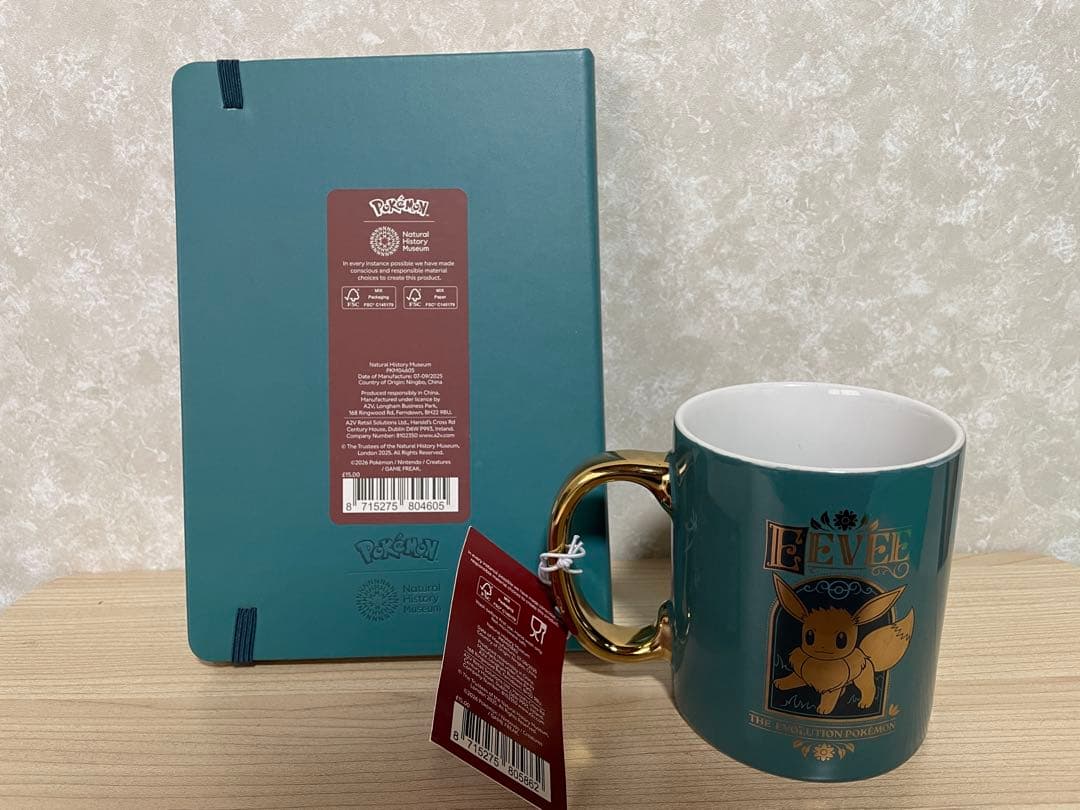 ポケモン30周年 イーブイセット ロンドン自然史博物館コラボ　マグカップ・ノート