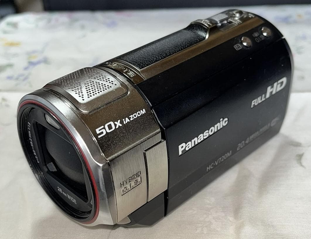Panasonic HC-V720M ビデオカメラ 本体+付属品 Panasonicデジタルハイビジョンビデオカメラ HC-V720M｜Yahoo!フリマ