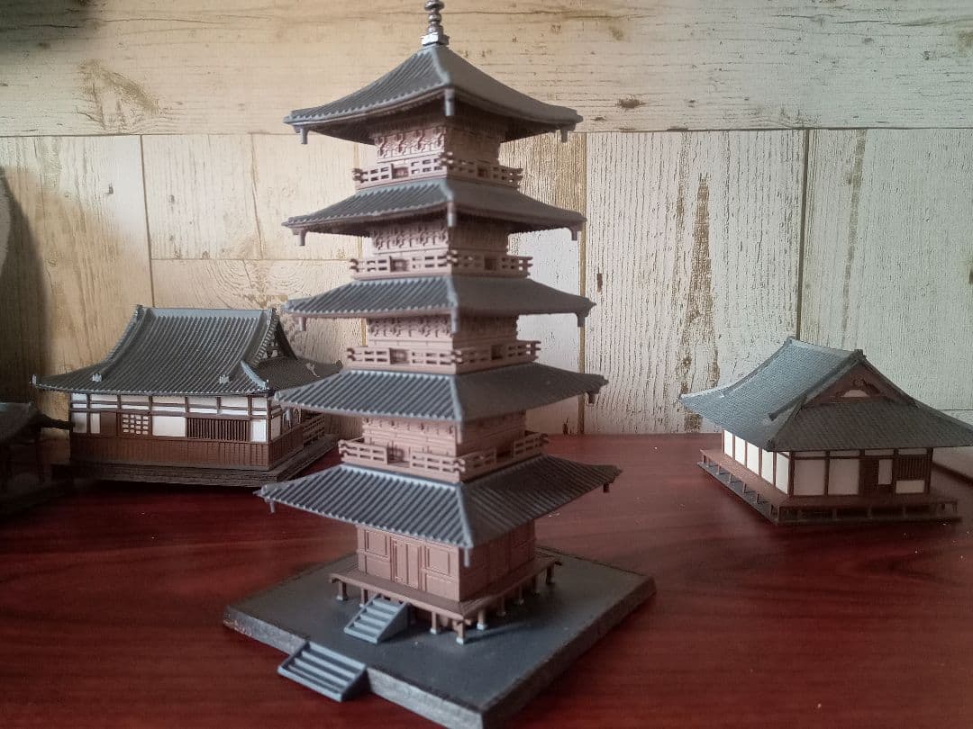 鉄道模型　ジオコレ　五重の塔・神社他