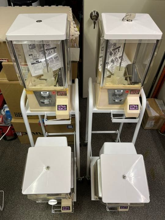 配達相談　ガチャコップ4台　九州長崎佐賀福岡山口熊本大分イベントガチャガチャ本体