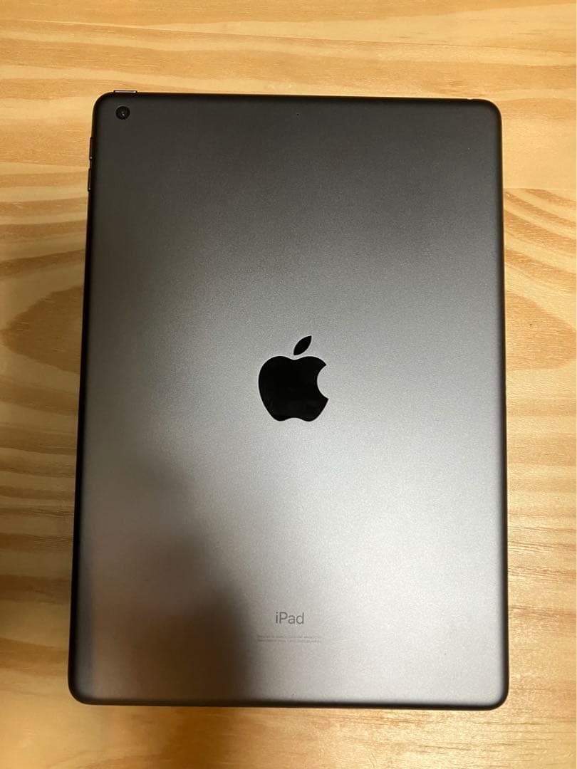 売切!! iPad 第7世代 A2197 32GB Apple iPad (7th Generation) A2197 32GB 10.2 in -Space Gray - USED