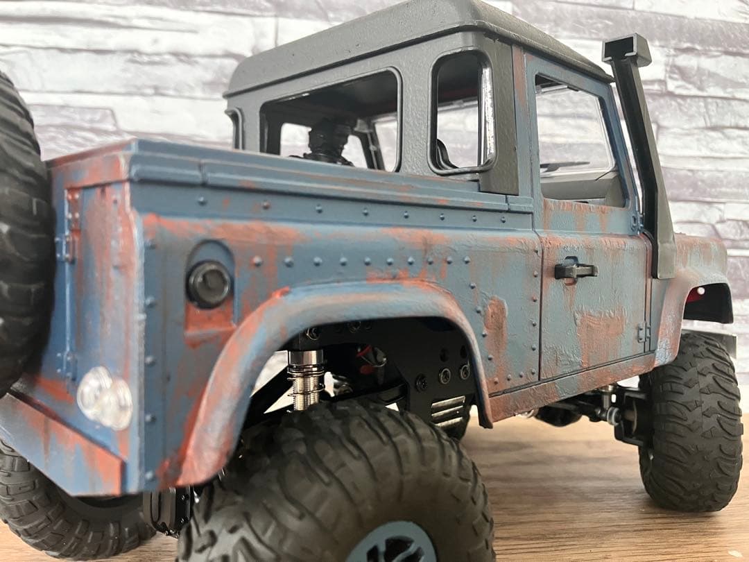 DEERC MN-91 ランドローバー　ちょ、錆びてるやんversion