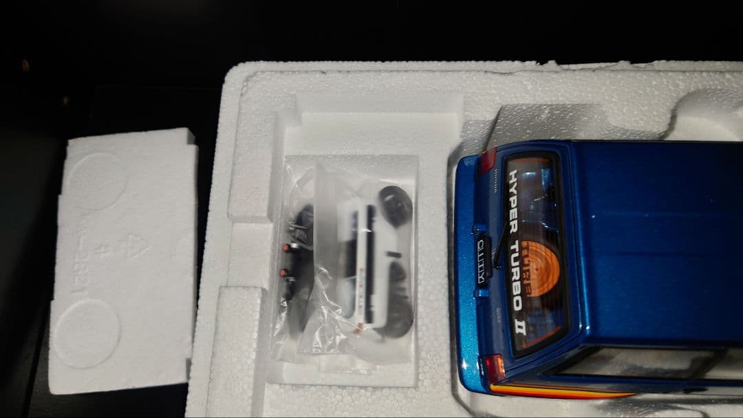 autoart 1/18 ホンダ シティ ターボ モトコンポ