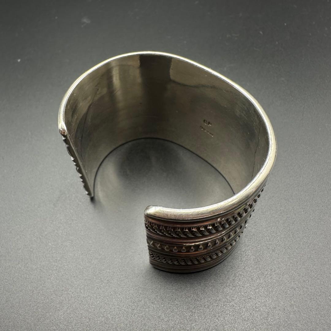 美品】Navajo Clendon Pete スタンプワーク バングル - メルカリ