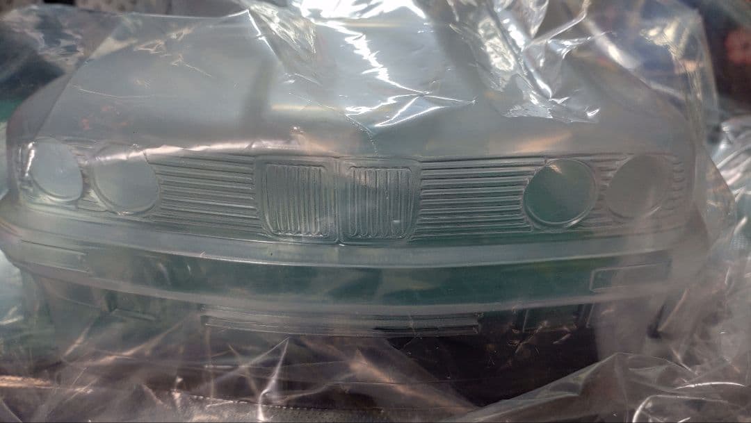 新品 無塗装 BMW E30 APLASTICS ラジドリ ボディ