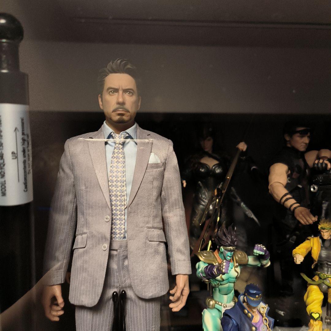 トニー・スターク フィギュア スーツ姿 モナコ