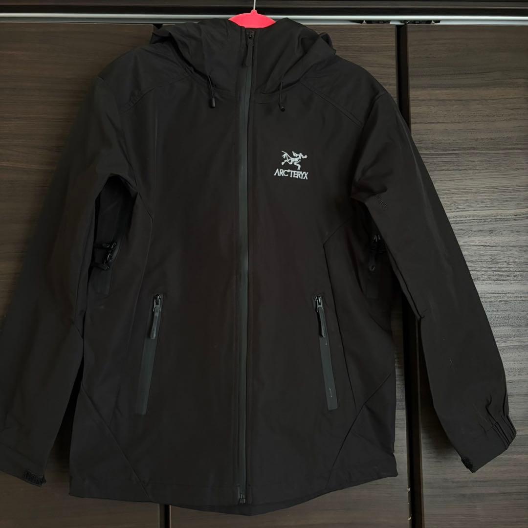 ARC'TERYX GORE-TEX フード付きマウンテンパーカー - メルカリ
